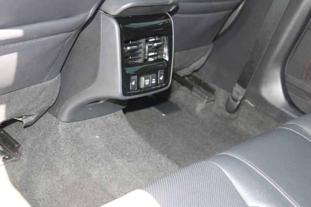 Used 2021 Toyota Avalon Touring w/ Advanced Safety Package image 31