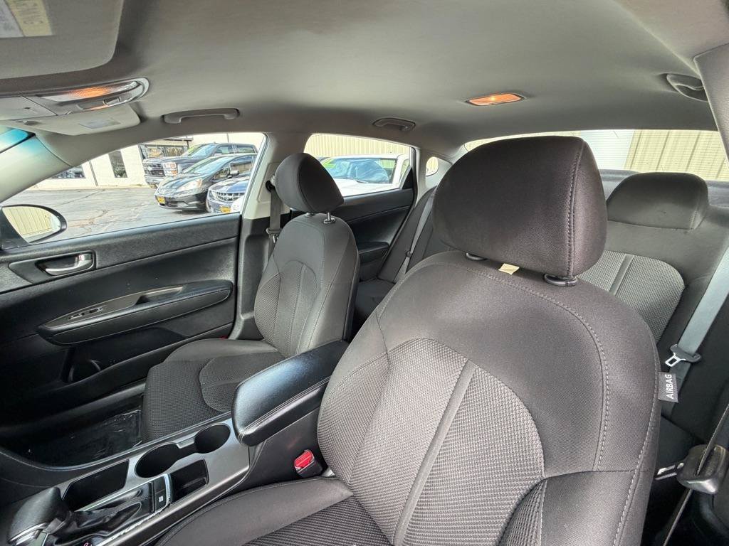 Used 2020 Kia Optima LX FWD image 27