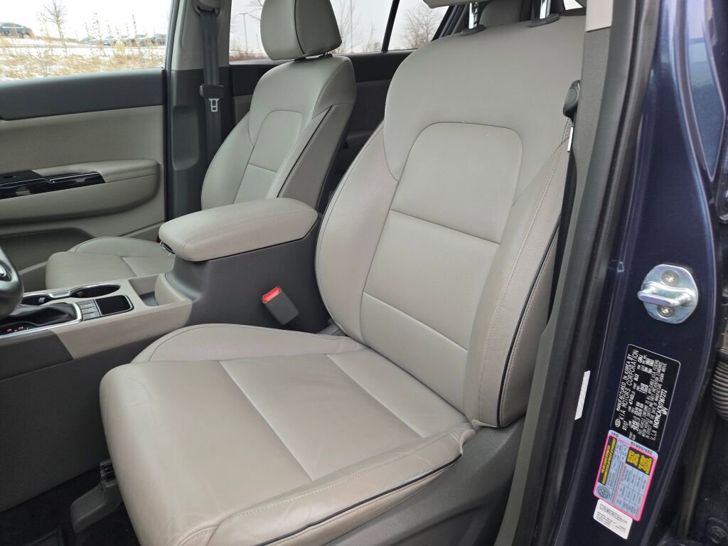 Used 2018 Kia Sportage EX w/ EX Premium Package image 23