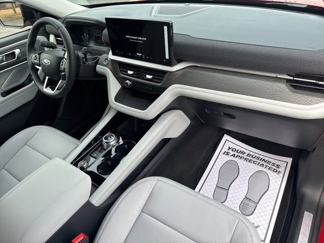New 2026 Ford Explorer Platinum w/ LUX Leather Package image 19