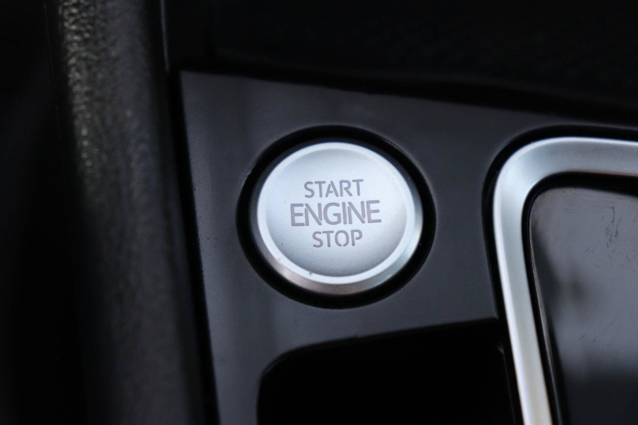 Used 2020 Volkswagen Jetta SE FWD image 40