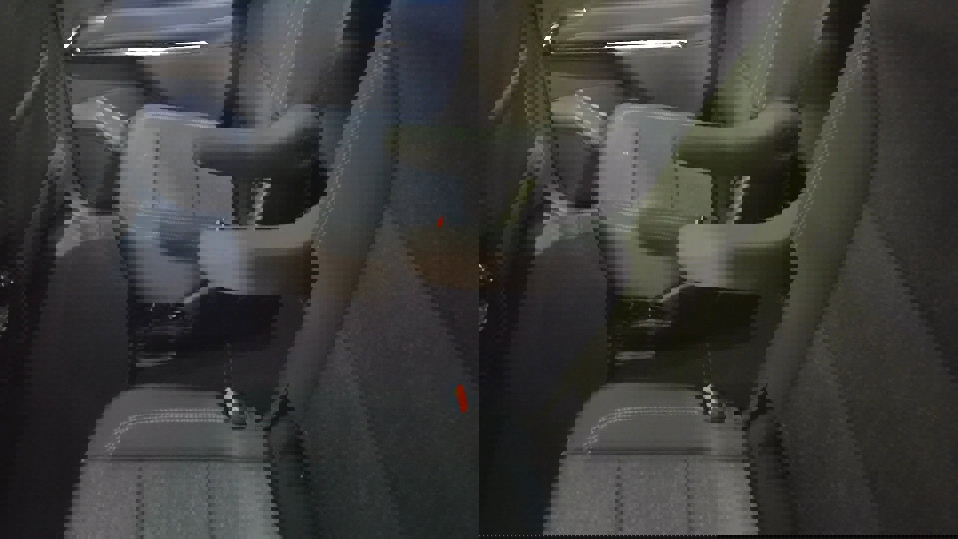 New 2026 Chevrolet Traverse LT image 15