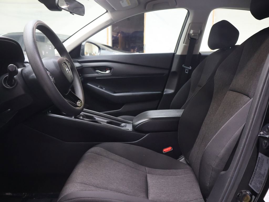 Used 2025 Honda Accord LX image 17