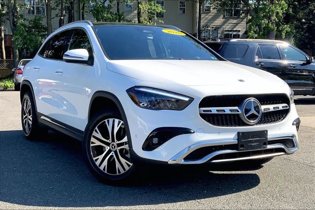 Used 2026 Mercedes-Benz GLA 250 4MATIC image 1