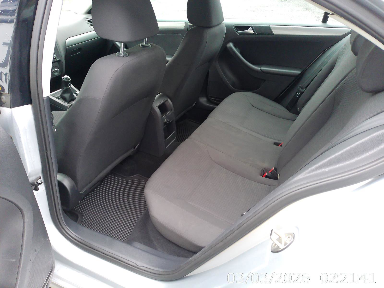 Used 2015 Volkswagen Jetta SE FWD image 20