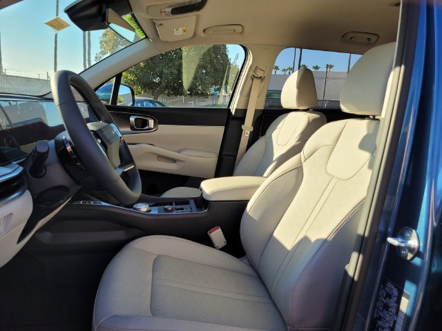 New 2026 Kia Sorento EX FWD image 9