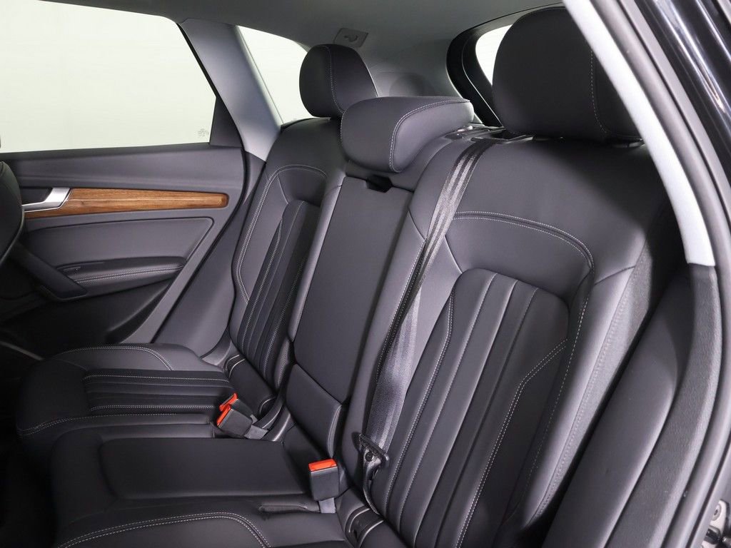 Used 2023 Audi Q5 2.0T Premium Plus w/ Premium Plus Package image 34