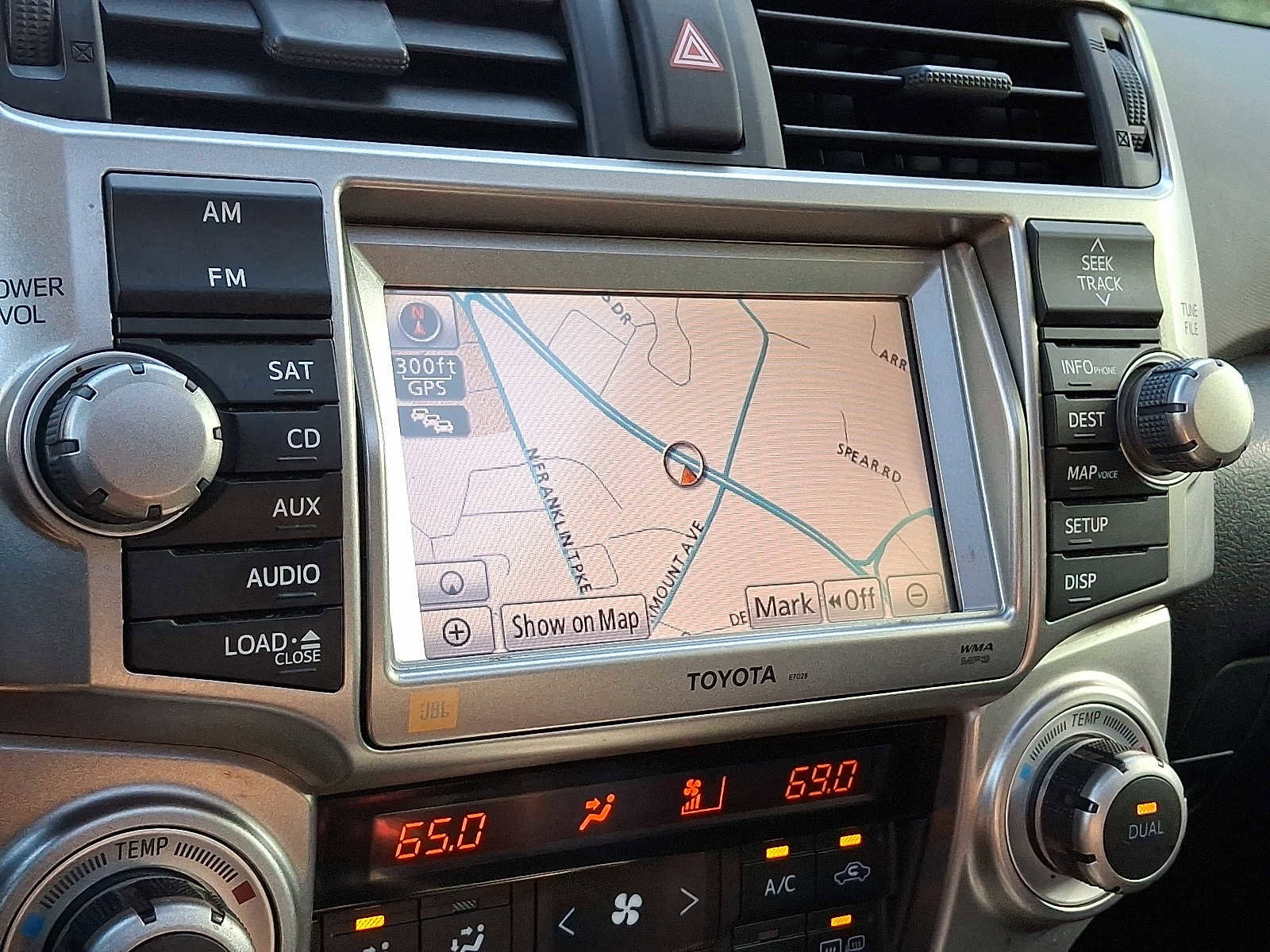 Used 2012 Toyota 4Runner Limited image 16