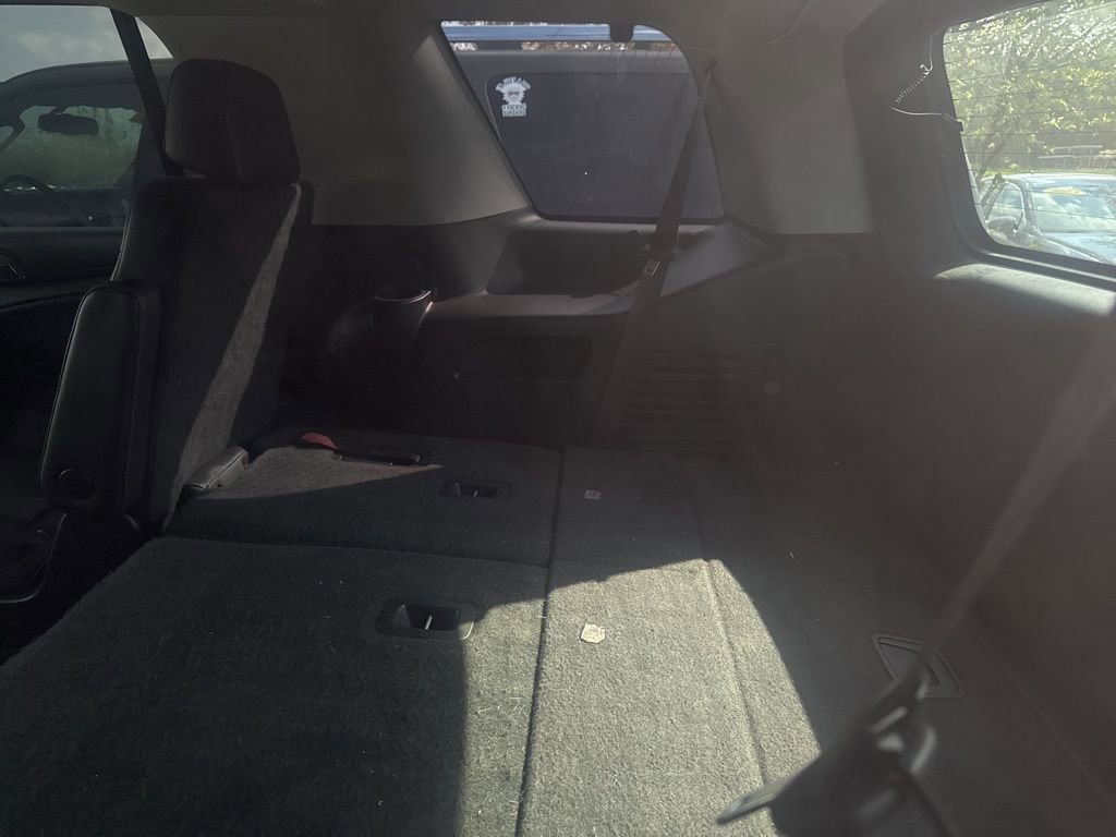 Used 2015 Chevrolet Tahoe LT image 10