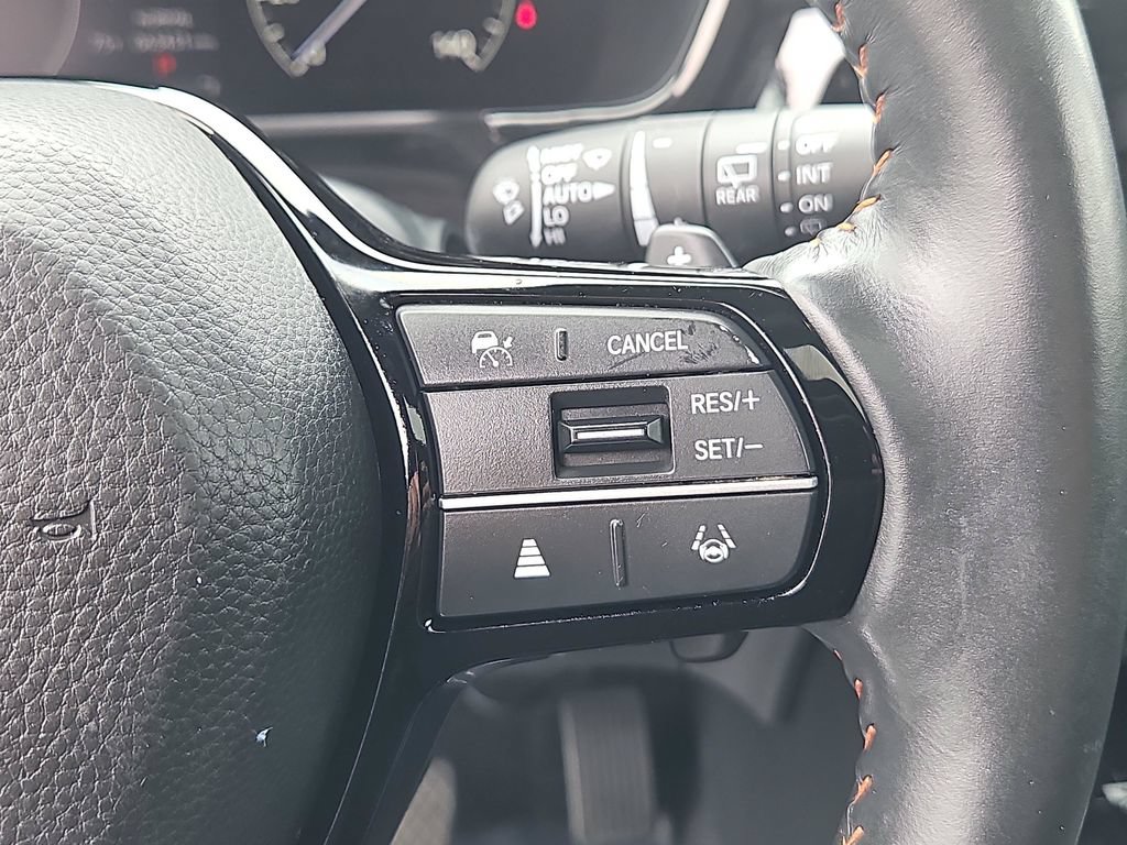 Used 2024 Honda CR-V Sport Touring image 27