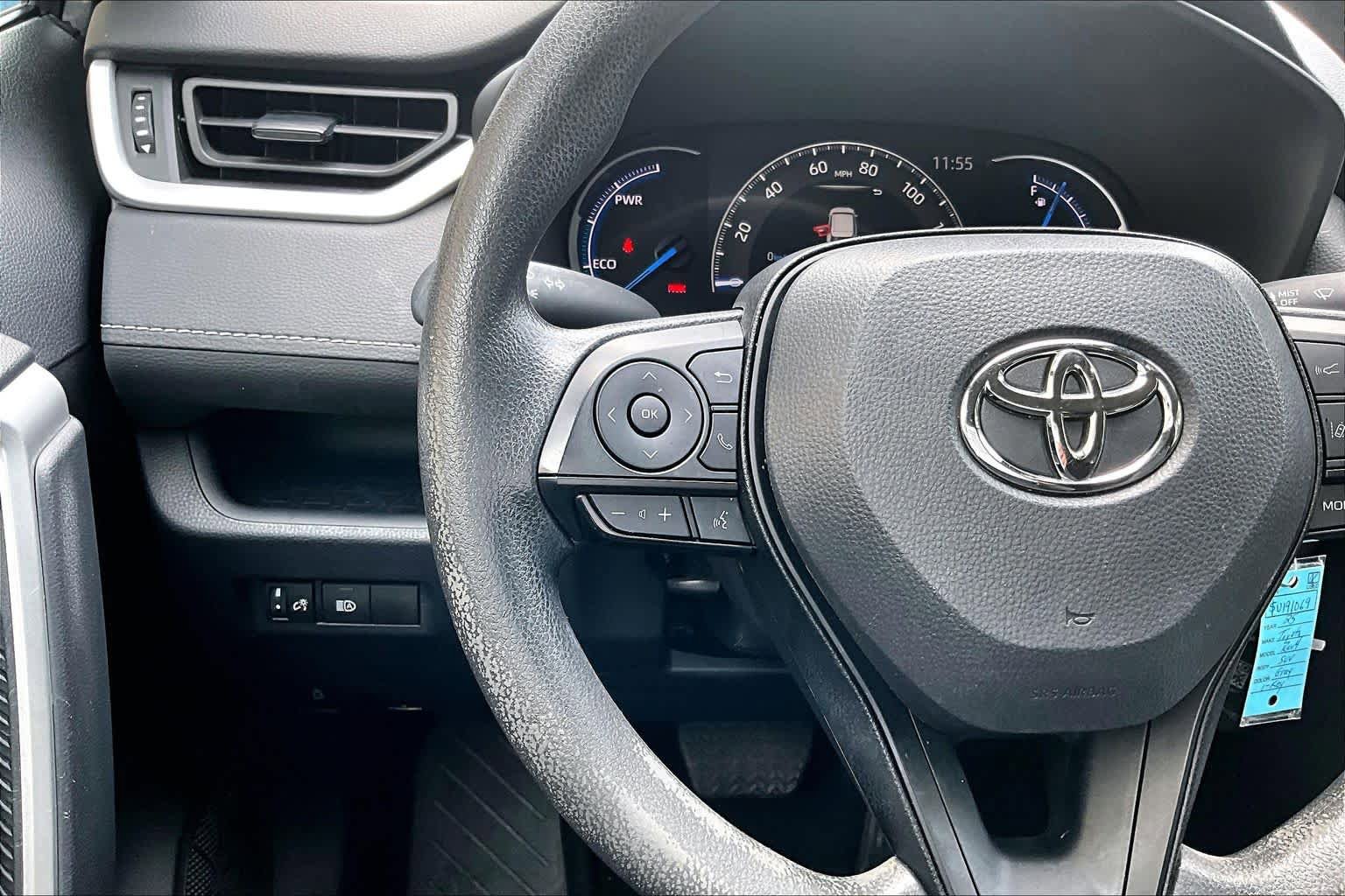 Certified 2025 Toyota RAV4 LE AWD/4WD image 23