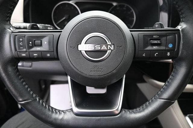 Used 2023 Nissan Pathfinder SL FWD image 18
