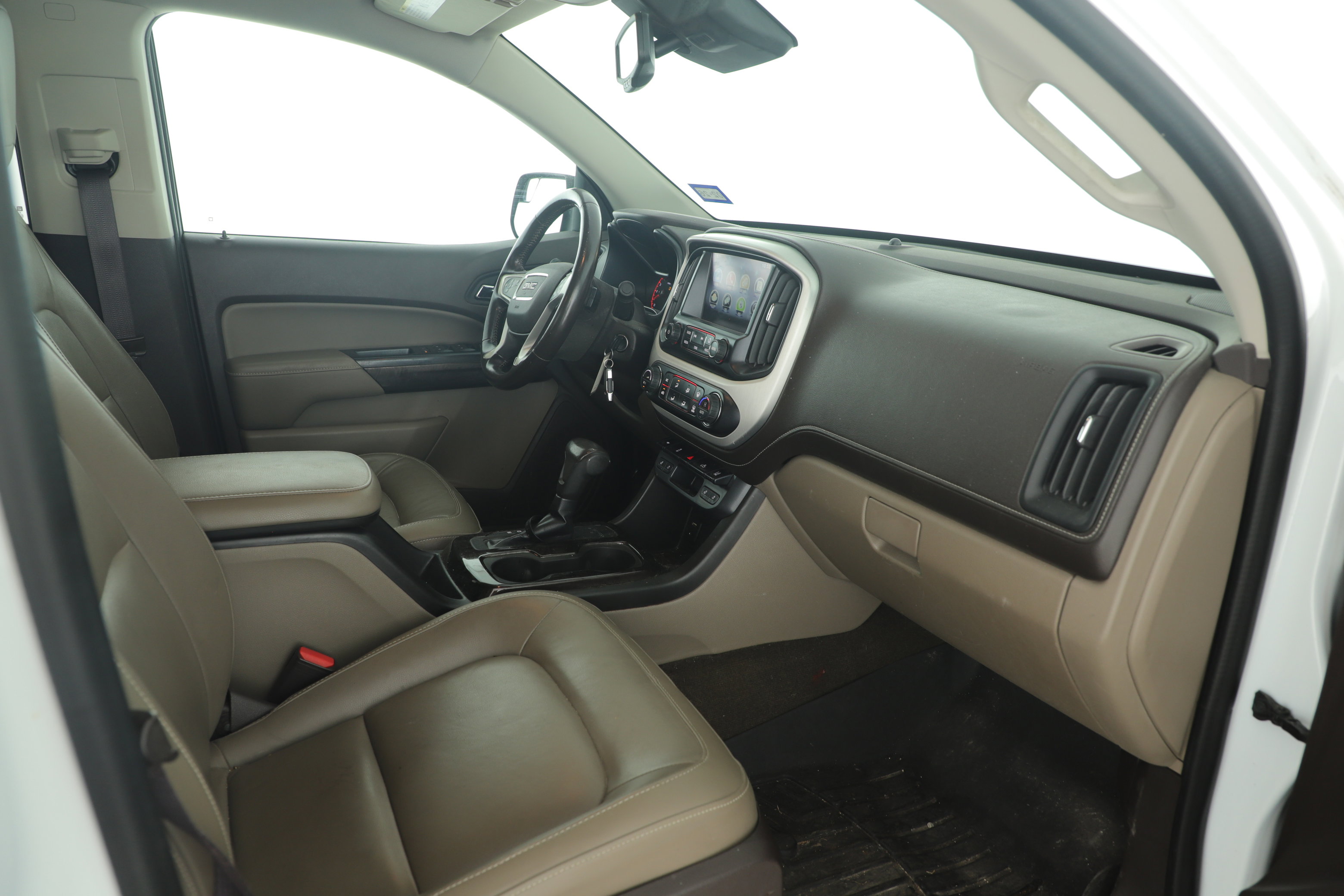 Used 2015 GMC Canyon SLT w/ Driver Alert Package image 10