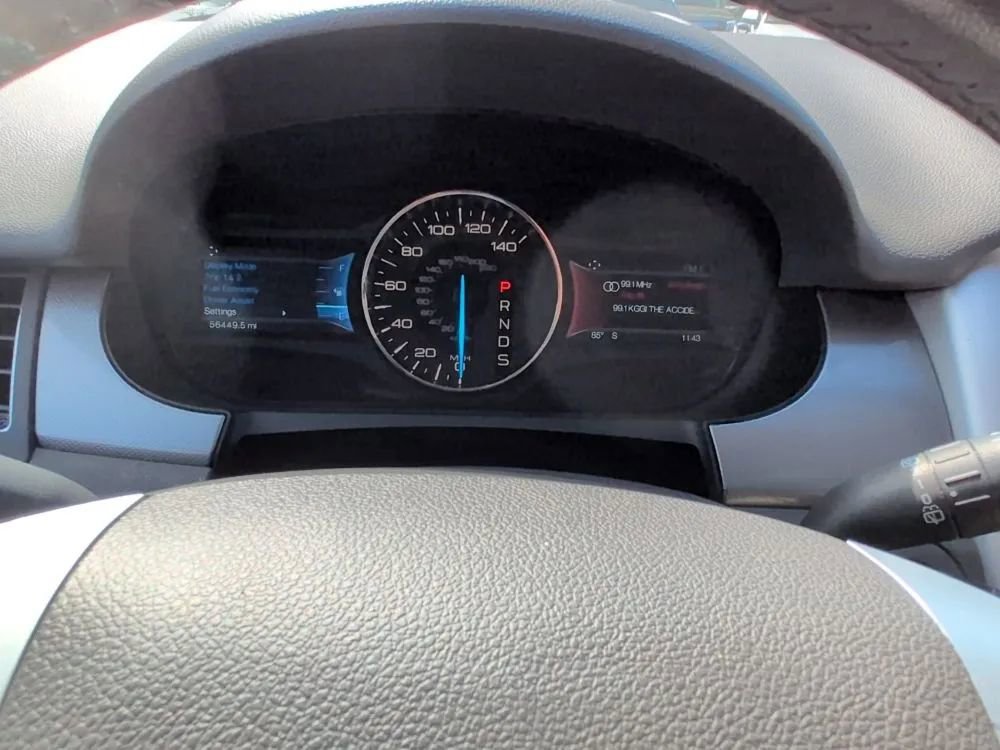 Used 2014 Ford Edge SEL w/ Equipment Group 205A image 40