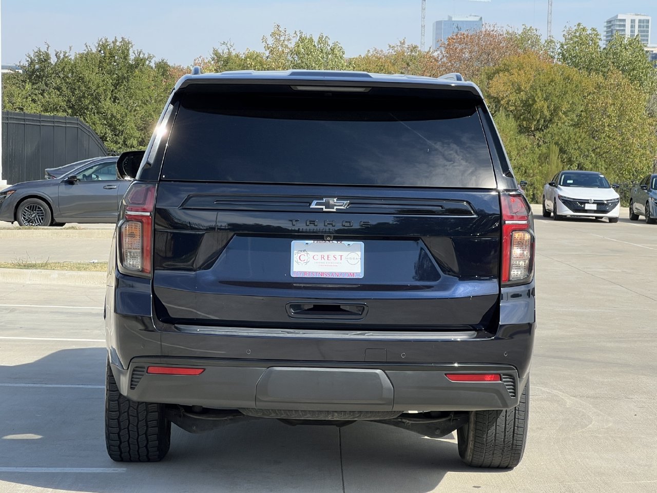Used 2023 Chevrolet Tahoe Z71 w/ Luxury Package AWD/4WD image 5