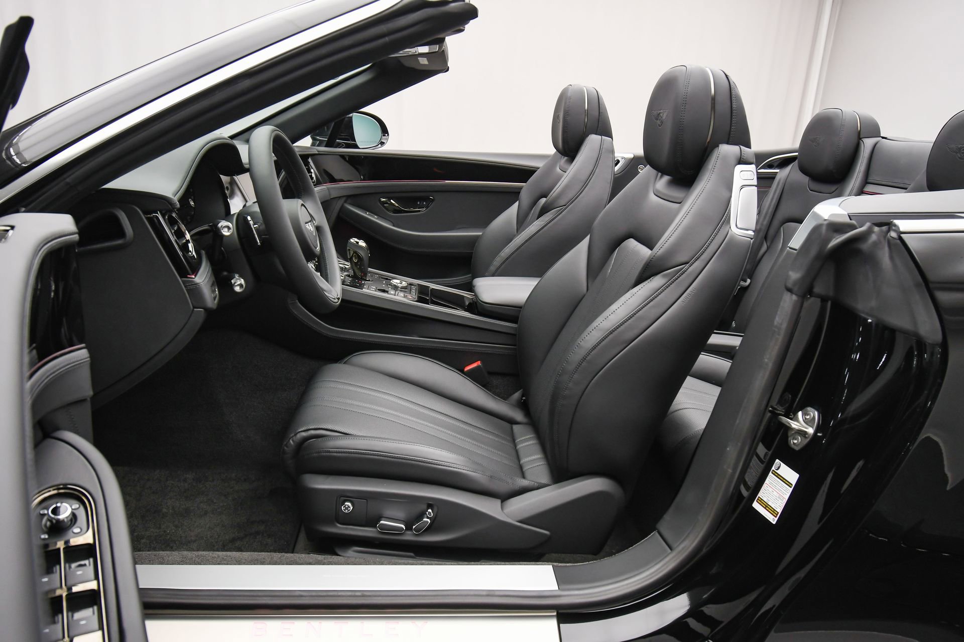 New 2026 Bentley Continental GTC AWD/4WD image 19