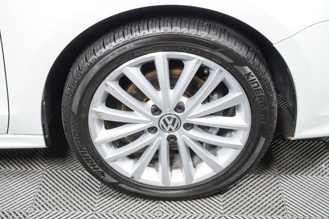 Used 2016 Volkswagen Jetta SEL image 6