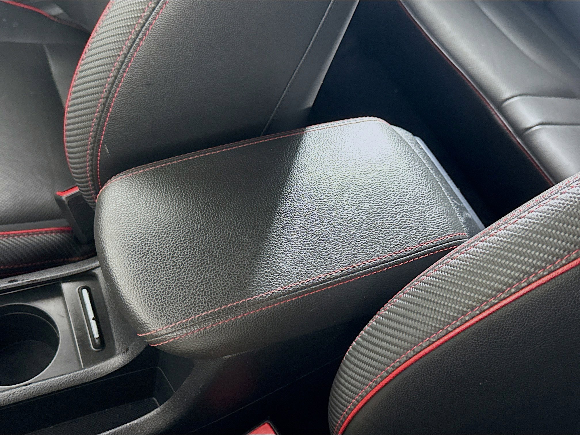 Used 2020 Hyundai Elantra GT N Line image 18