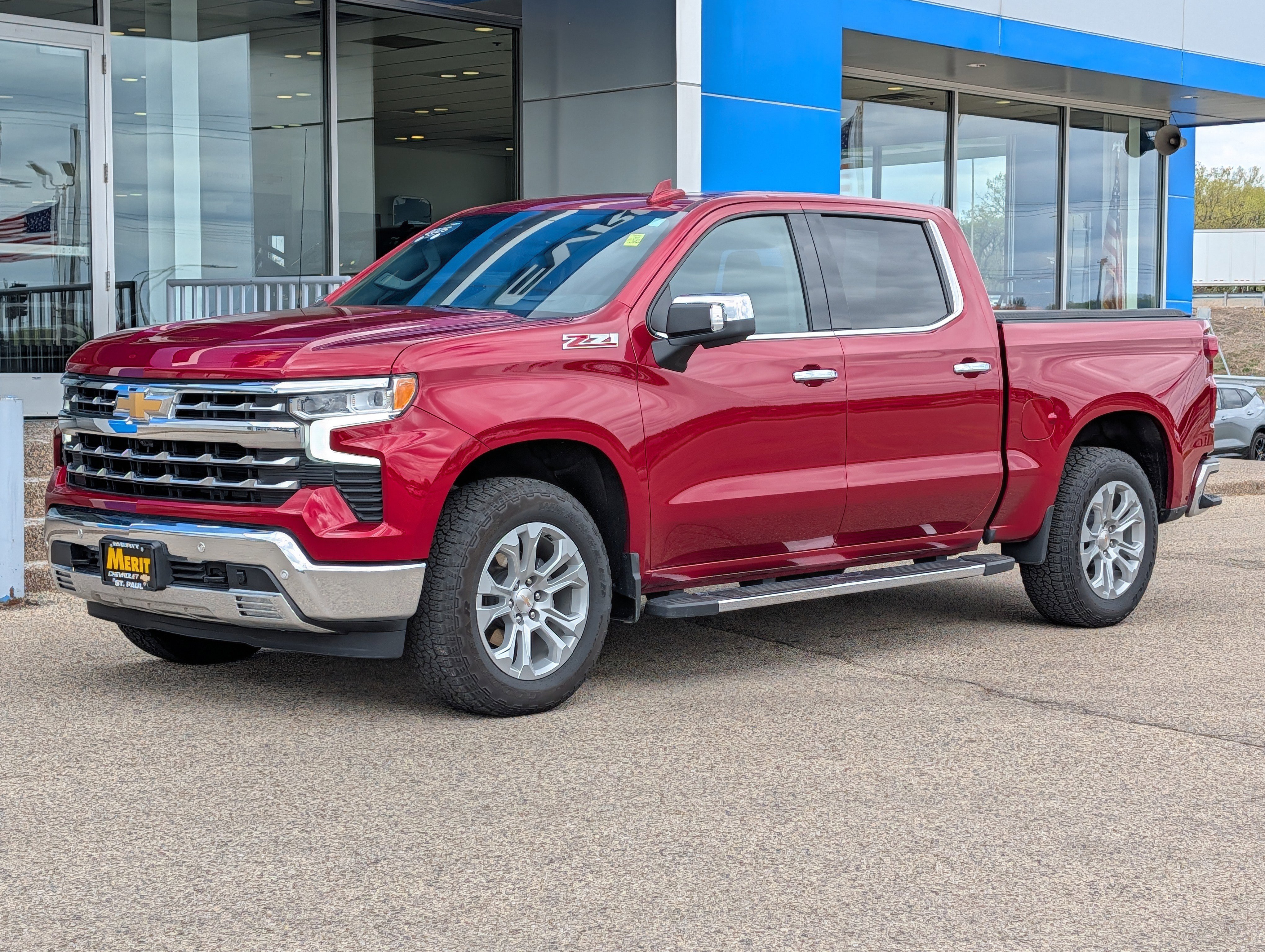Certified 2025 Chevrolet Silverado 1500 LTZ w/ LTZ Premium Package AWD/4WD image 6