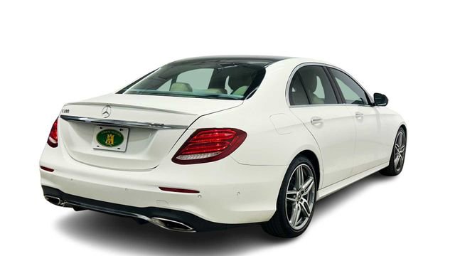 Used 2018 Mercedes-Benz E 300 image 2