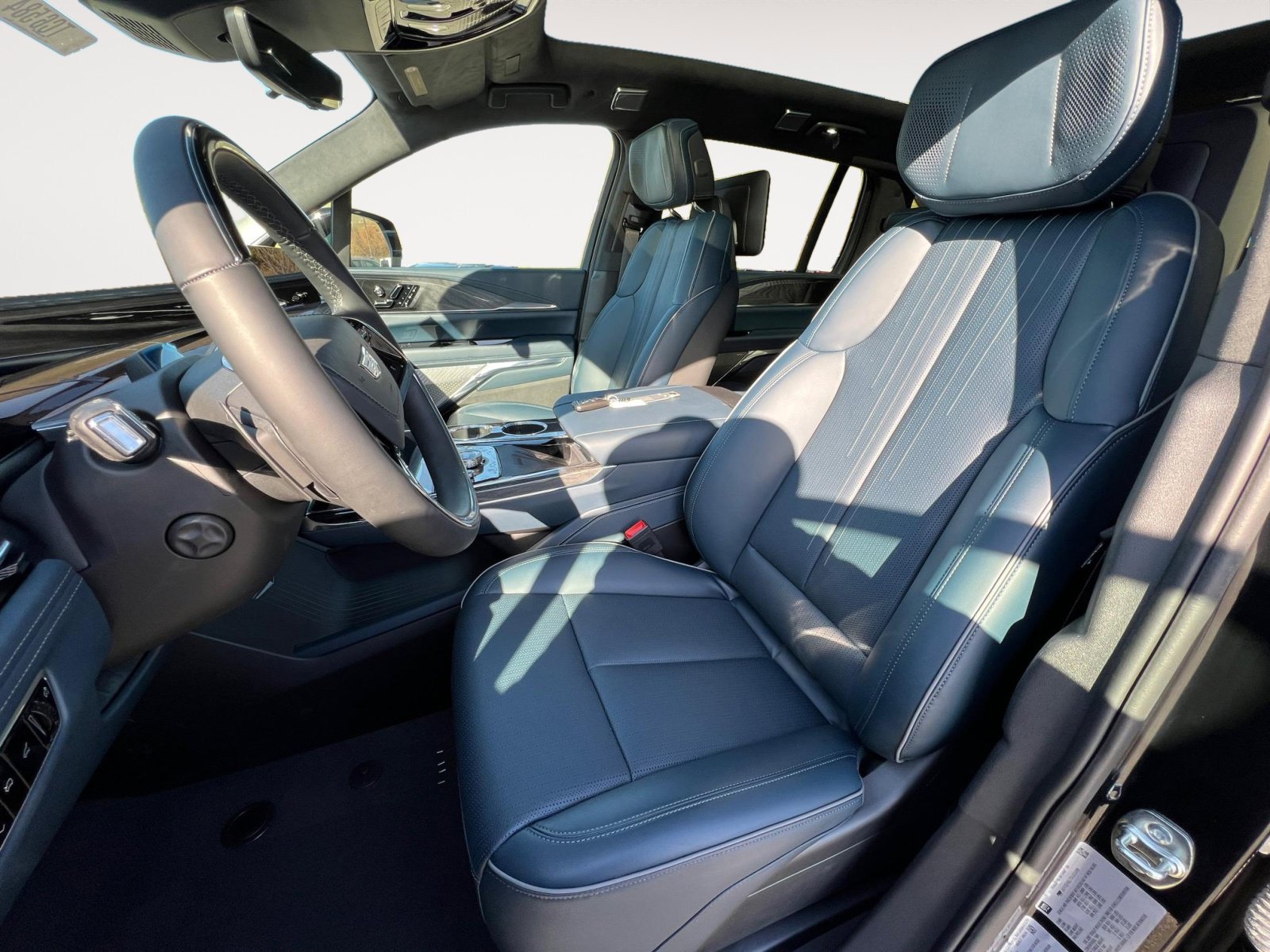 New 2025 Cadillac Escalade IQ Sport 2 image 10