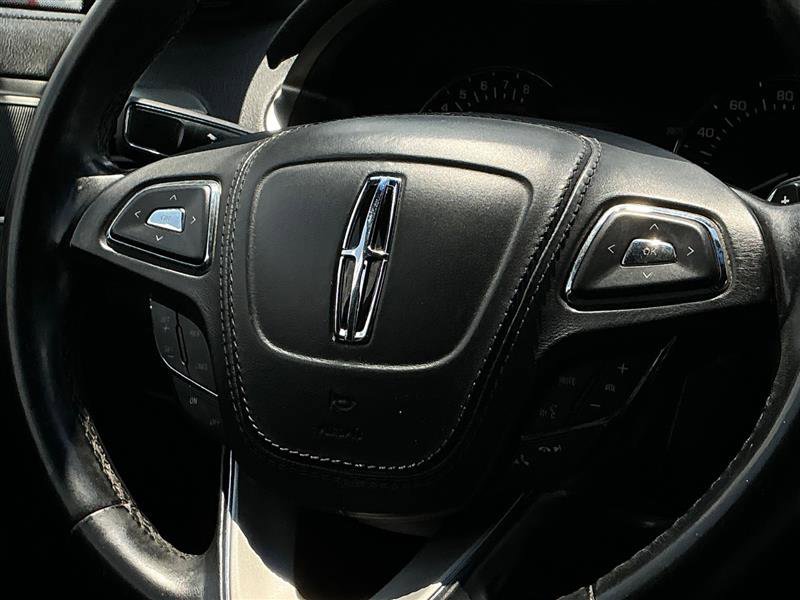 Used 2017 Lincoln MKZ Premiere image 22