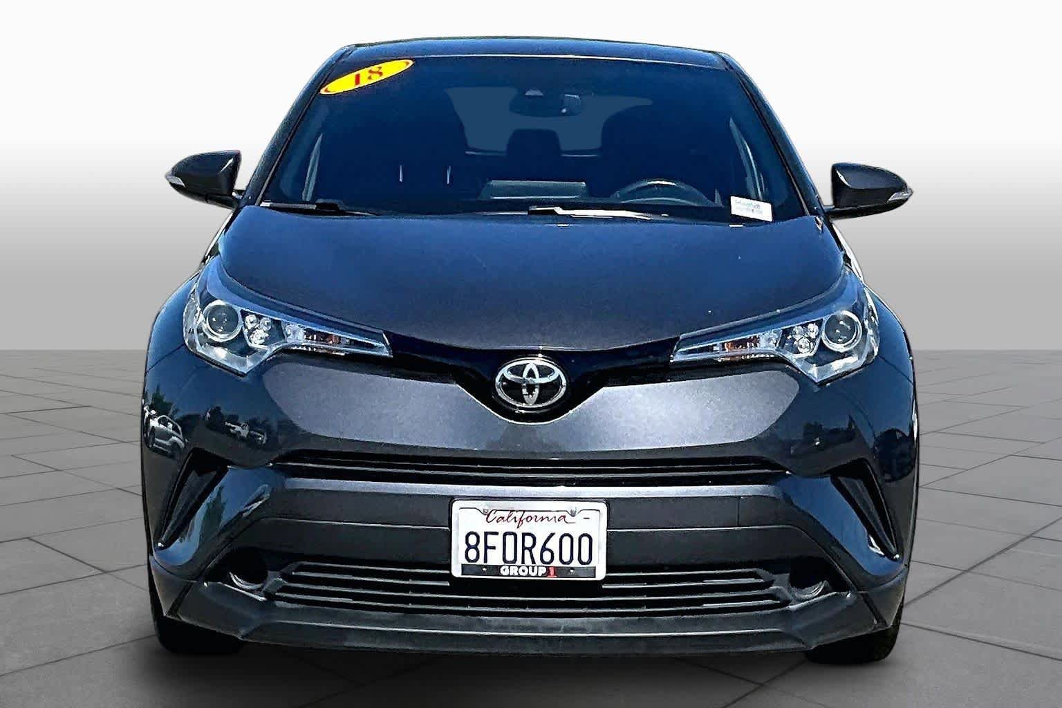 Used 2018 Toyota C-HR XLE FWD image 3