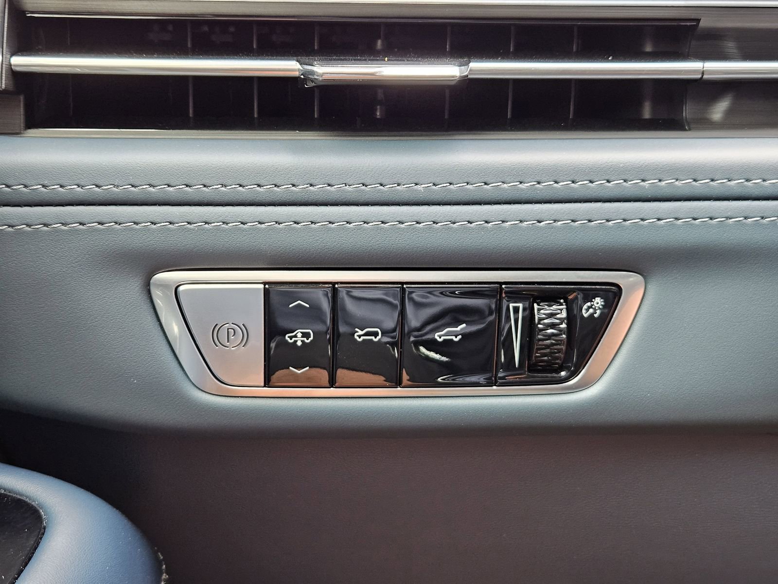 New 2026 Cadillac Escalade IQ Sport 2 image 23