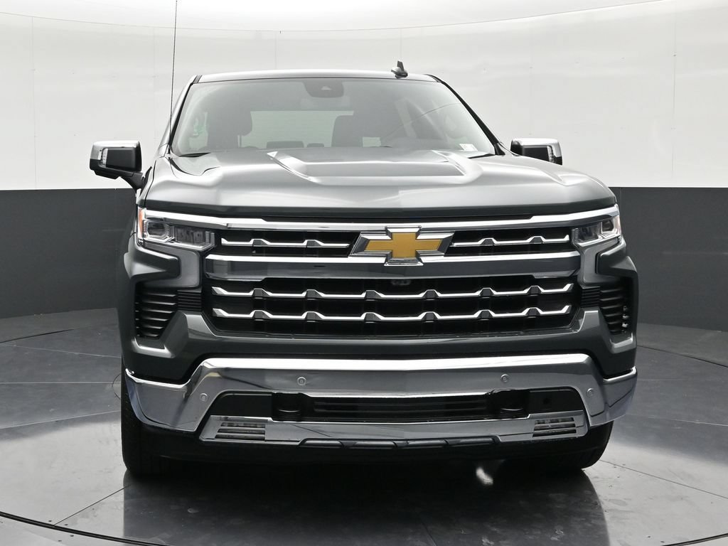 Used 2026 Chevrolet Silverado 1500 LTZ RWD image 8