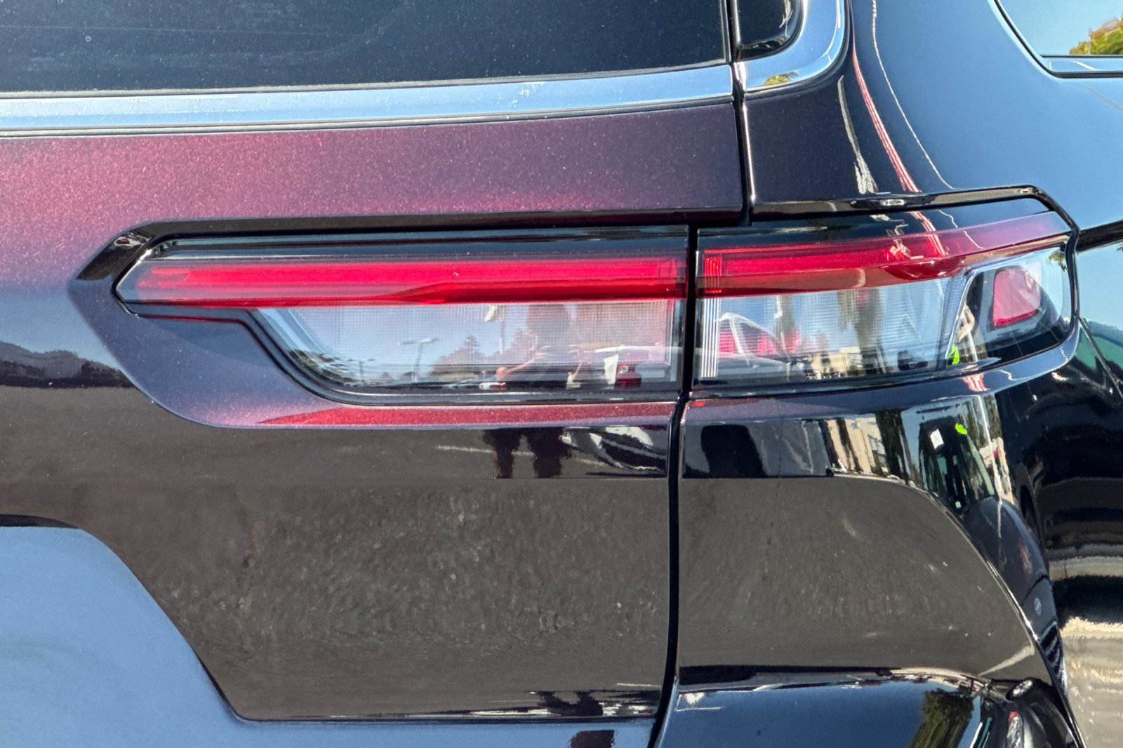 Used 2022 Jeep Grand Cherokee L Limited RWD image 47