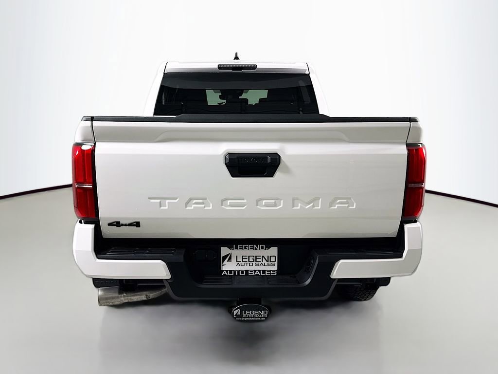 Used 2025 Toyota Tacoma TRD Off-Road image 8