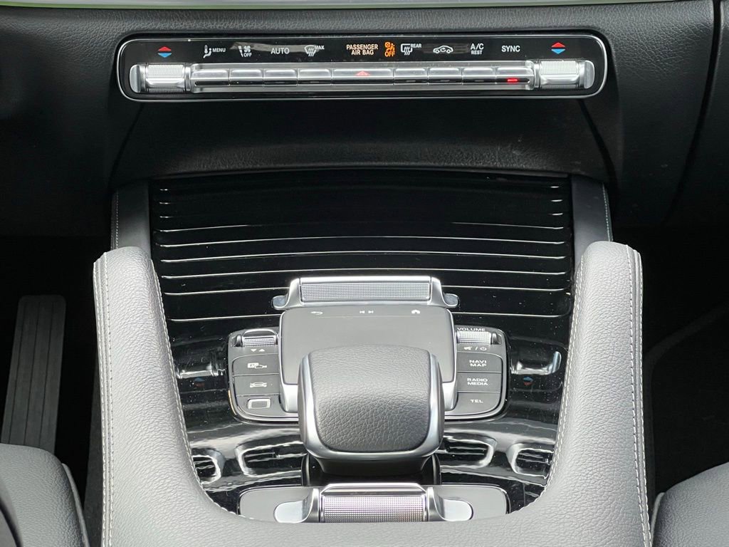 Certified 2025 Mercedes-Benz GLS 450 4MATIC image 18