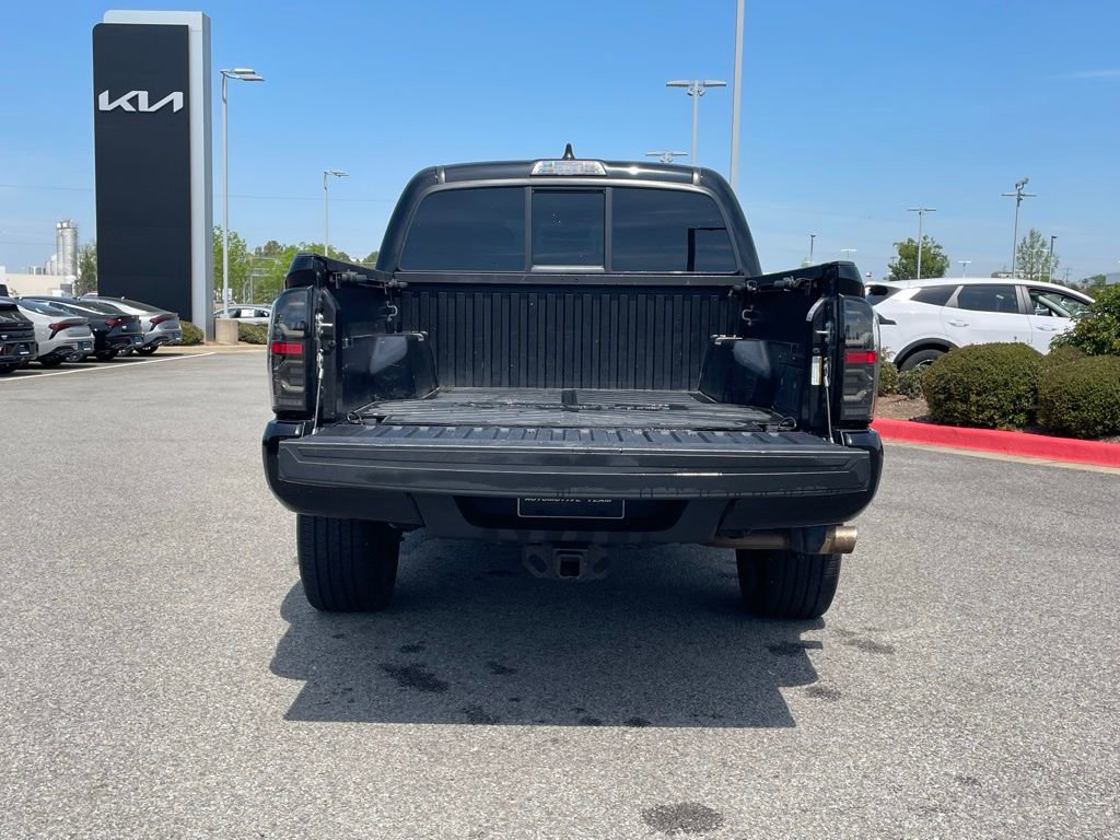 Used 2022 Toyota Tacoma SR image 7