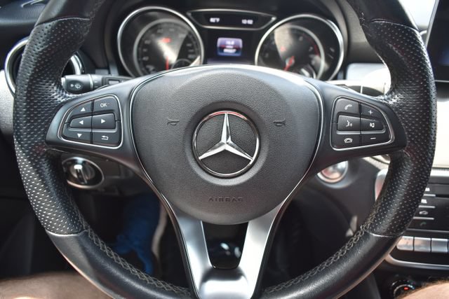 Used 2019 Mercedes-Benz GLA 250 4MATIC image 22