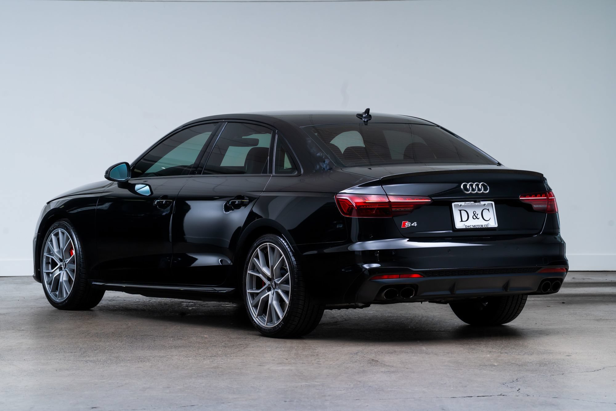 Used 2020 Audi S4 Premium Plus w/ Premium Plus Package AWD/4WD image 5