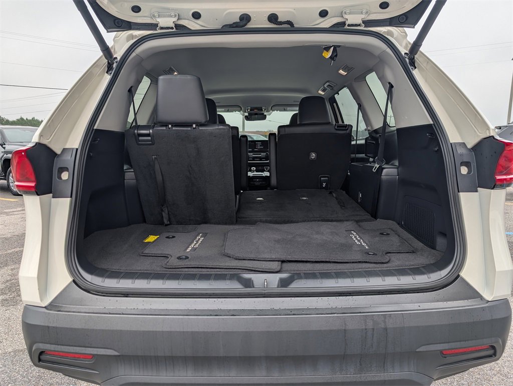 Used 2024 Toyota Grand Highlander XLE image 31