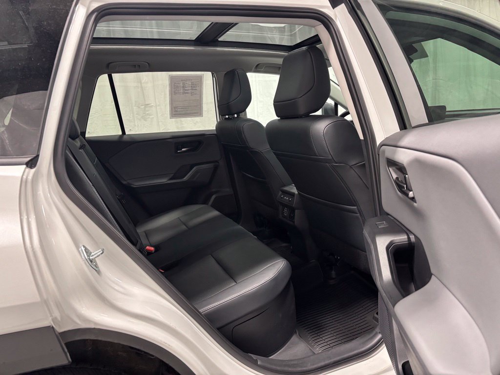 Used 2026 Toyota RAV4 Limited AWD/4WD image 47