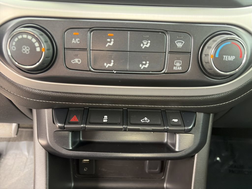 Used 2015 GMC Canyon SLE RWD image 25