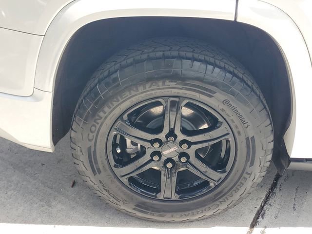 Used 2021 GMC Acadia AT4 AWD/4WD image 7