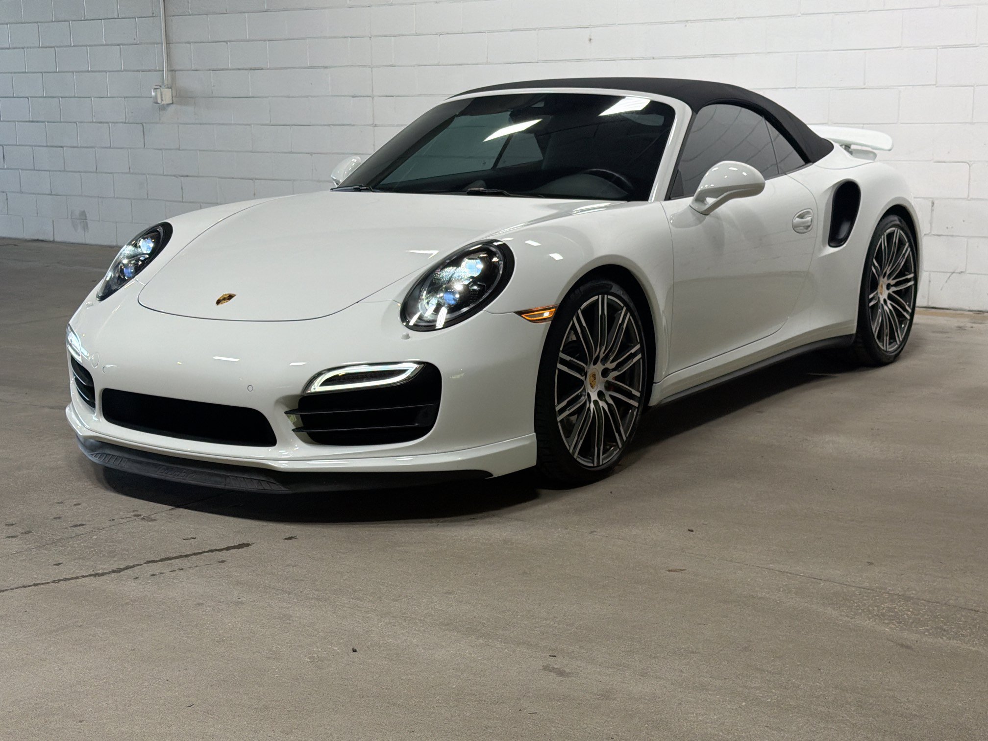 Certified 2015 Porsche 911 Turbo AWD/4WD image 1