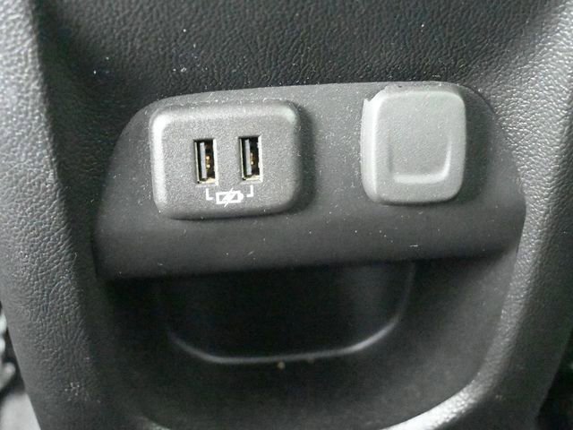 Used 2022 GMC Canyon AT4 w/ Trailering Package image 28