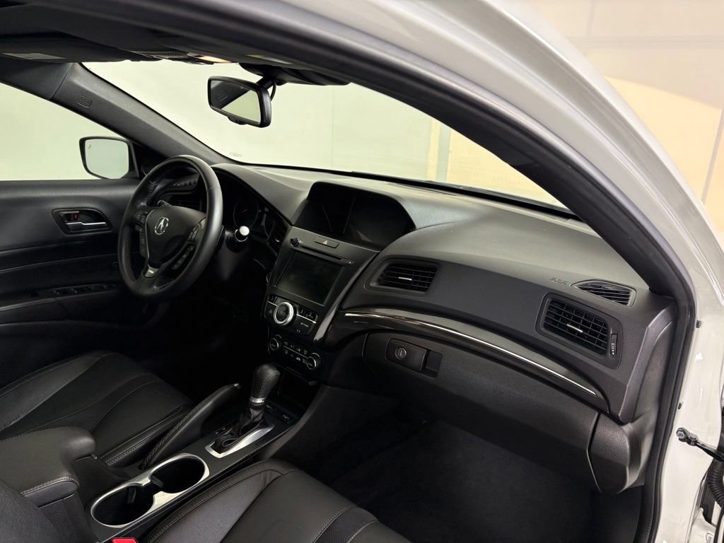 Used 2019 Acura ILX w/ Technology Plus & A-SPEC FWD image 13