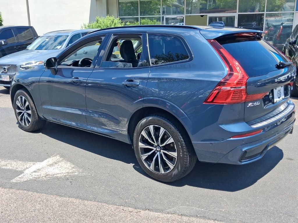 Certified 2025 Volvo XC60 B5 Plus w/ Protection Package Premier AWD/4WD image 6