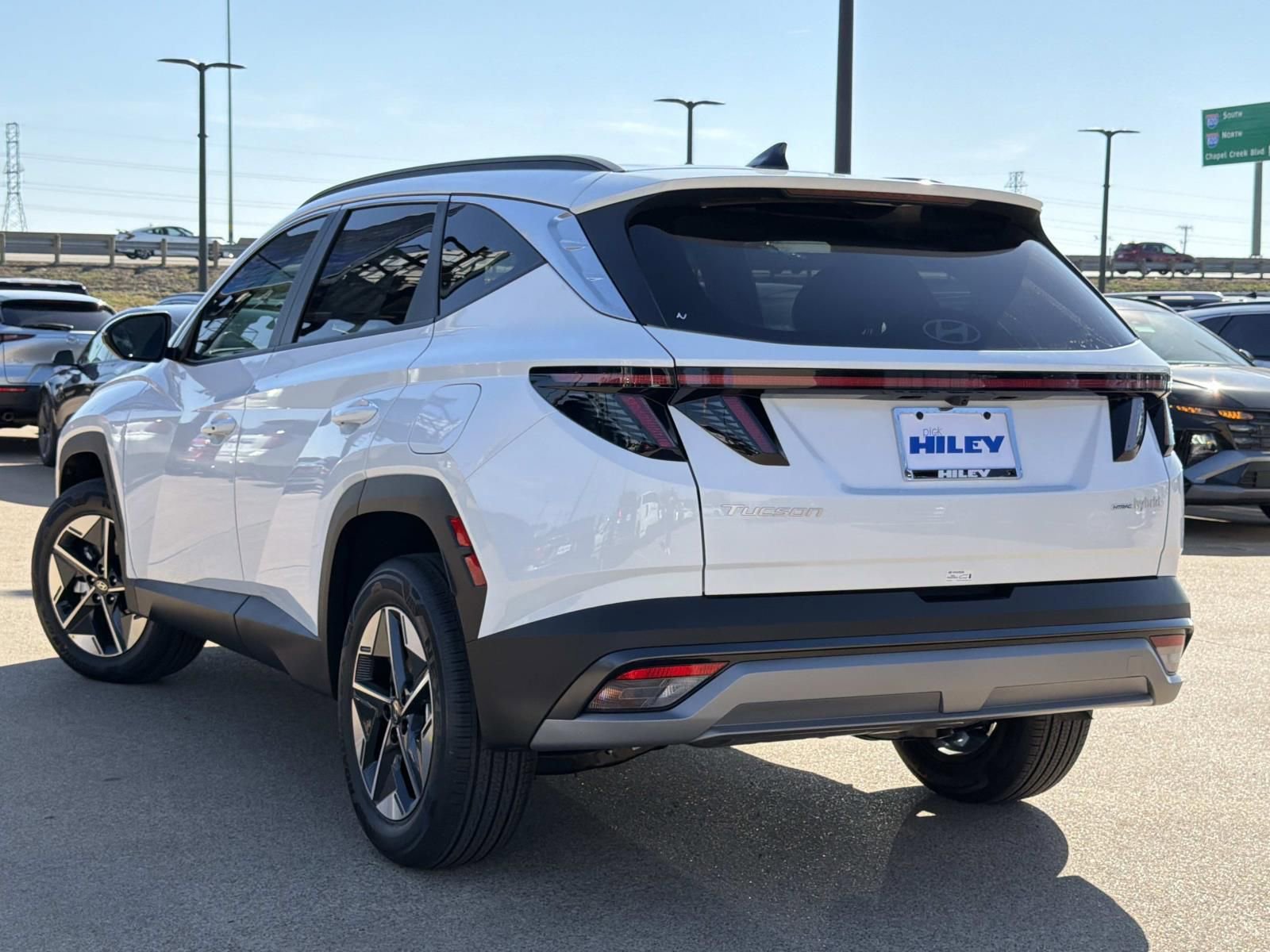 New 2026 Hyundai Tucson SEL image 3