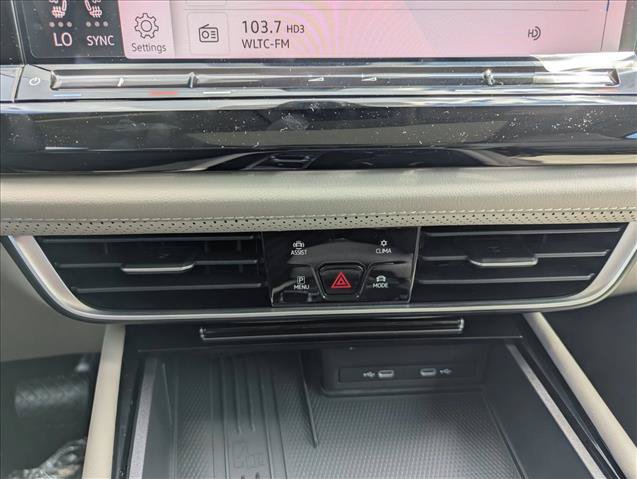 New 2026 Volkswagen Atlas SE FWD image 19