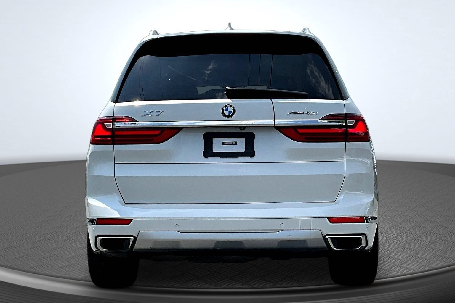 Used 2020 BMW X7 xDrive40i w/ Cold Weather Package AWD/4WD image 6