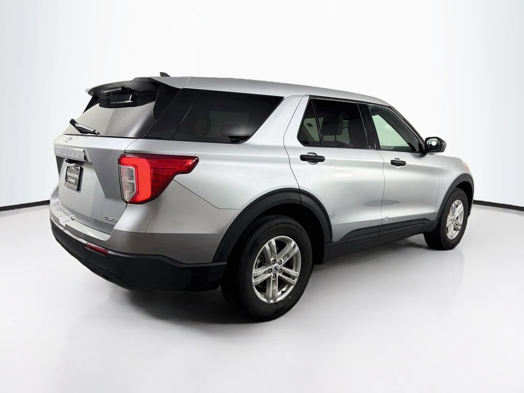 Used 2023 Ford Explorer 4WD image 7