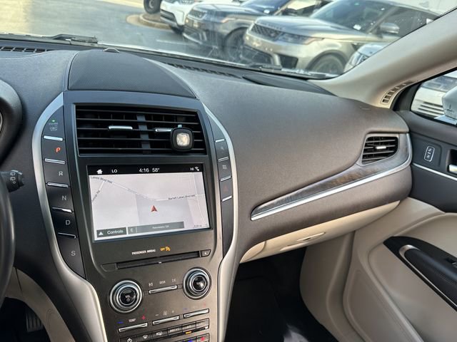 Used 2019 Lincoln MKC Reserve image 16