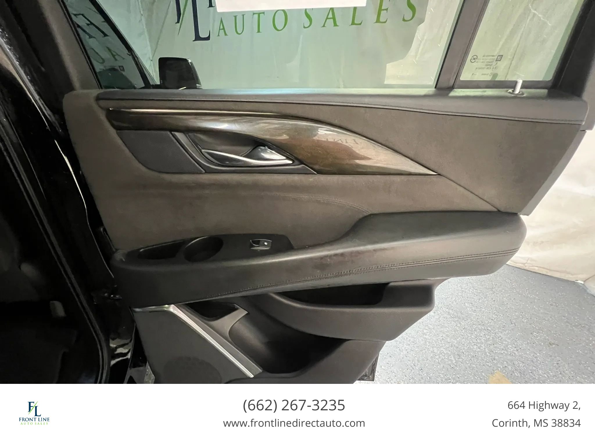 Used 2020 Cadillac Escalade Platinum RWD image 24