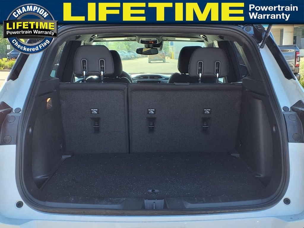 Used 2023 Chevrolet TrailBlazer RS w/ Convenience Package AWD/4WD image 11